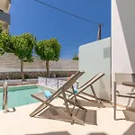 Helios شقة فاليراكي