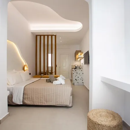 Helios Apartment *