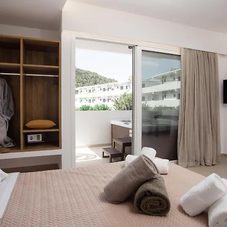 Helios Apartment