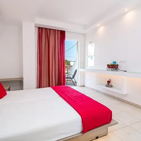 Helios Apartment *