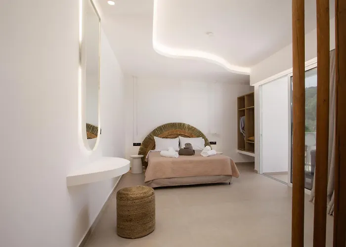 Helios * 法里拉基